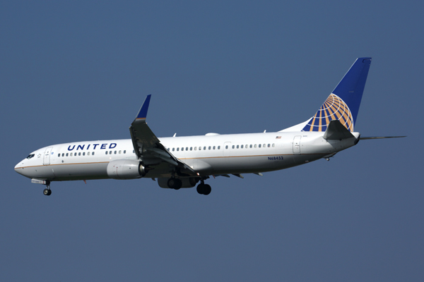 UNITED BOEING 737 900 LAX RF 5K5A8846.jpg