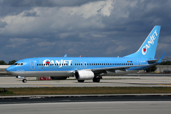 CANJET BOEING 737 800 FLL RF 5K5A9334.jpg