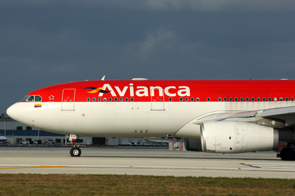 AVIANCA AIRBUS A330 200 MIA RF 5K5A9567.jpg