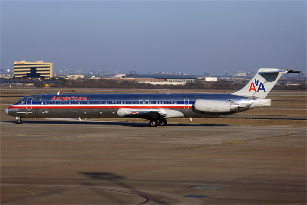 AMERICAN AIRLINES MD80 DFW RF 5K5A9887.jpg