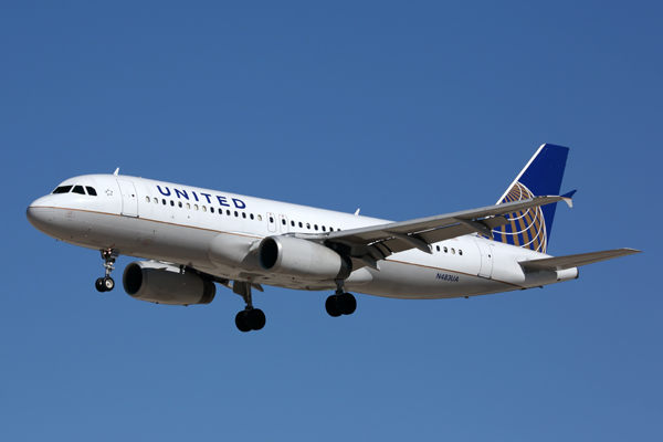 UNITED AIRBUS A320 LAS RF 5K5A9973.jpg