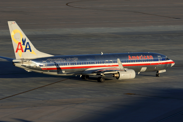 AMERICAN BOEING 737 800 LAS RF 5K5A0043.jpg