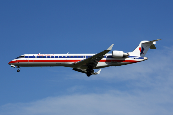 AMERICAN EAGLE CANADAIR CRJ LAX RF 5K5A0144.jpg