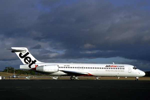 JETSTAR BOEING 717 HBA RF 1929.jpg