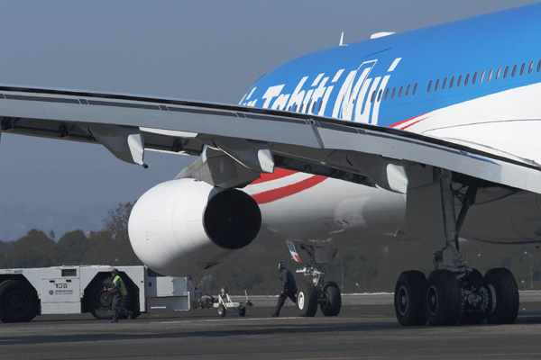 AIR TAHITI NUI AIRBUS A340 300 LAX  RF .jpg