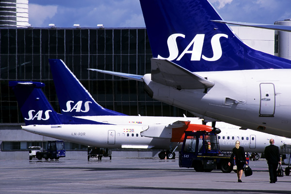 SAS TAILS ARN RF.jpg