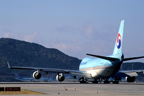 KOREAN AIR CARGO BOEING 747 400ERF ICN RF.jpg