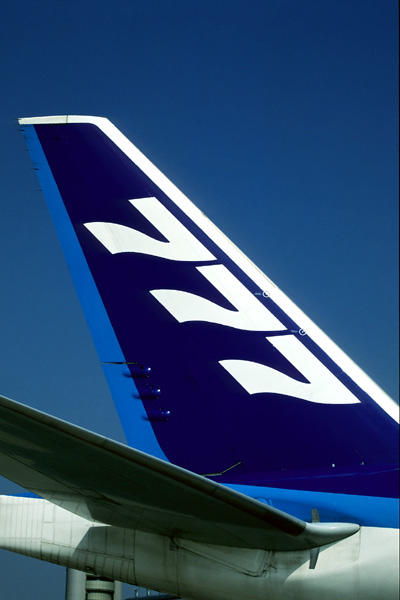 ANA 777 TAIL HND RF.jpg