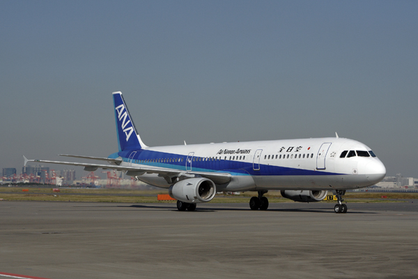 ANA AIRBUS A321 HND RF IMG_5052.jpg