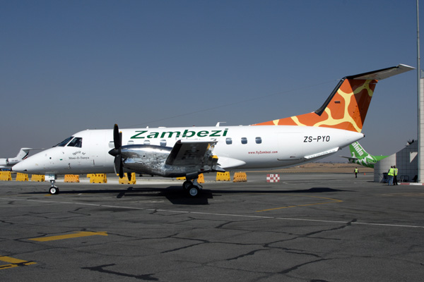 ZAMBEZI EMBRAER 120 LSR RF IMG_8318.jpg