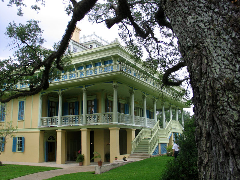 San Francisco Plantation House