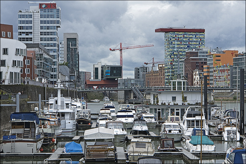 4th: Ships and Buildings*<br>by Franky2005