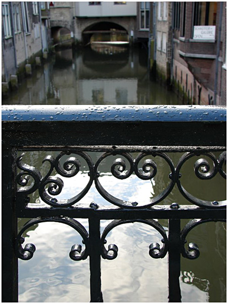 Looking down over the railing*<br>by Patty88