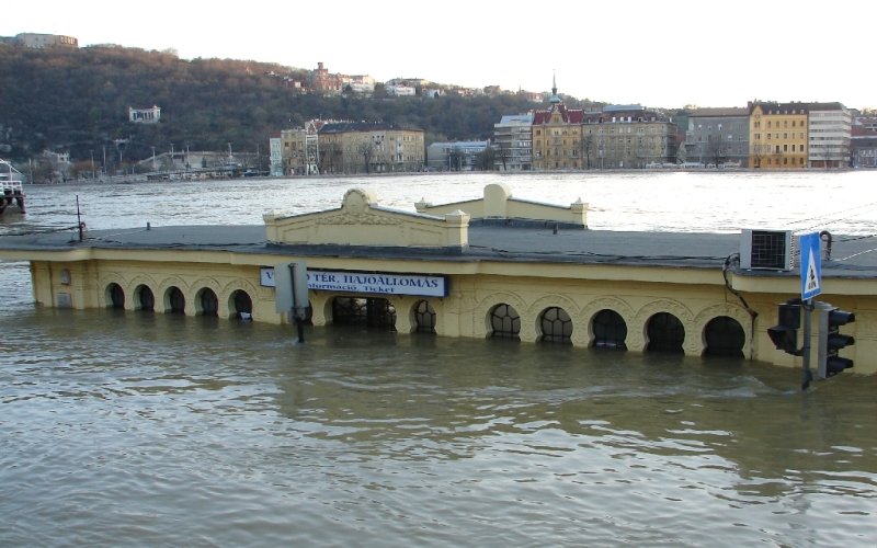 Shipstation in trouble <br> by Karima