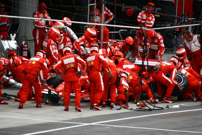 10th place (tie)<br>Ferrari Red