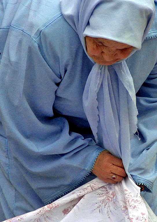 3rd: The lady from the flee market<br>by Moti