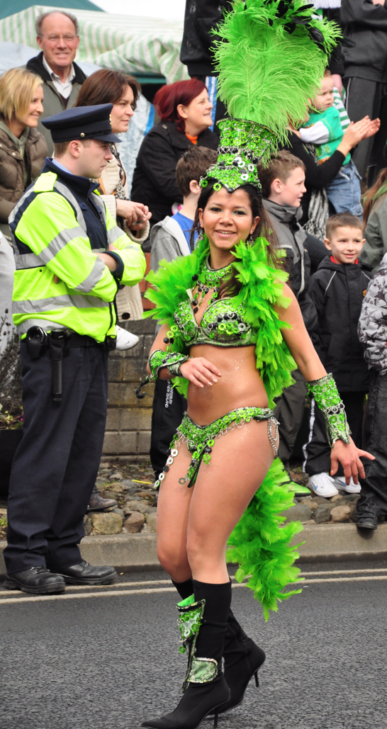 Samba Dancer