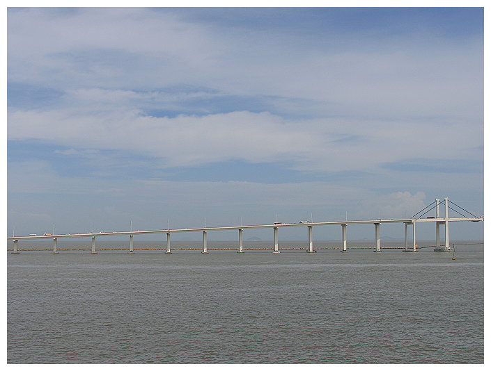 Friendship Bridge