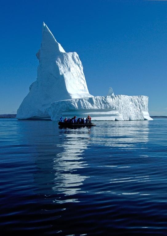 Pinnacle Iceberg & Zodiac