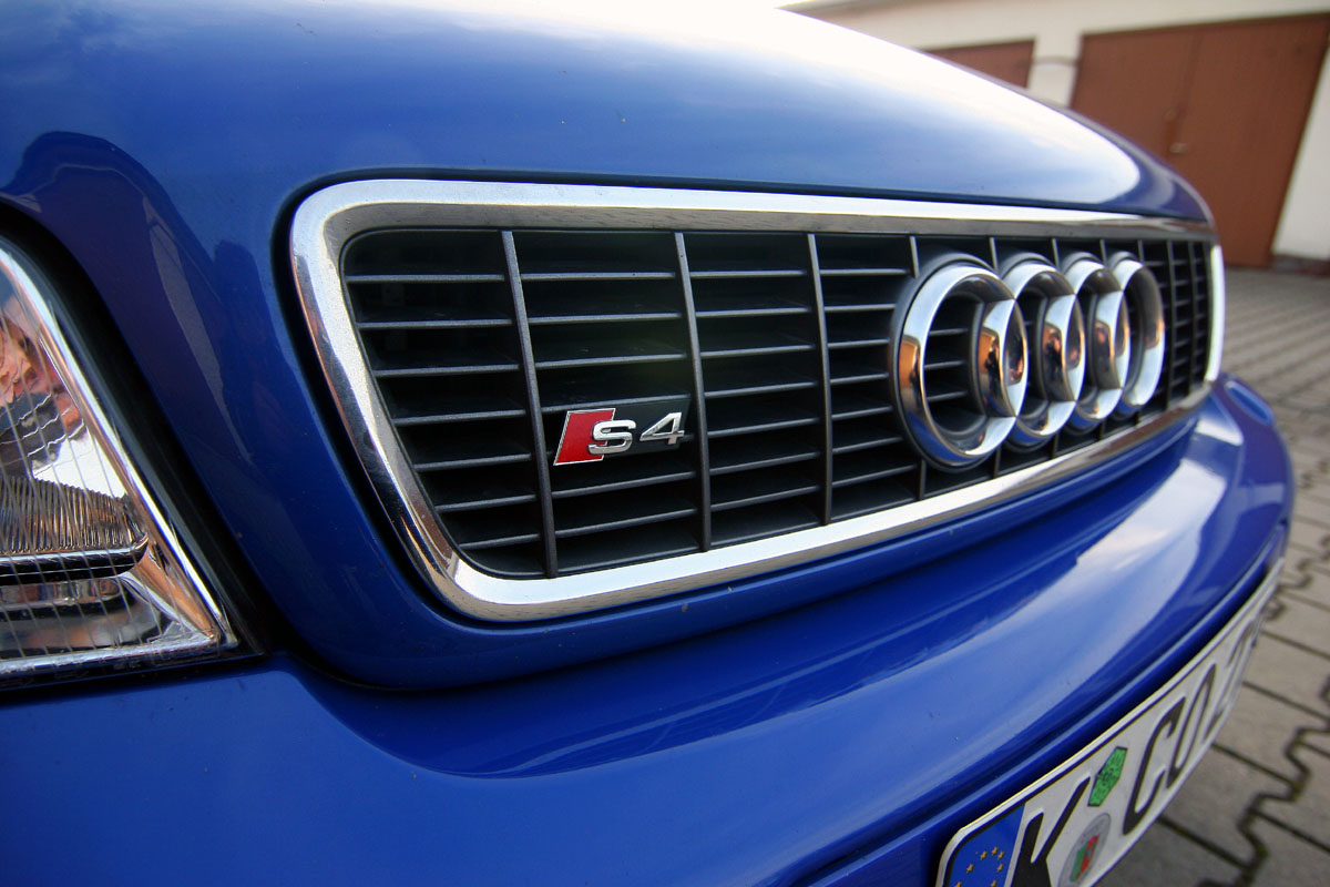 Nogaro Blue S4 Front Wide Angle.jpg