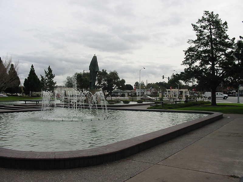 Civic Center Park 01s.JPG