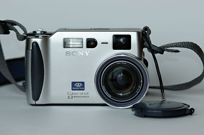 Sony DSC-S70