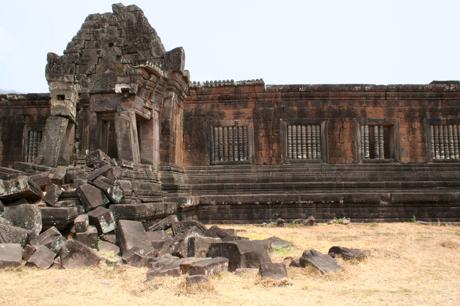 Pavilion ruins