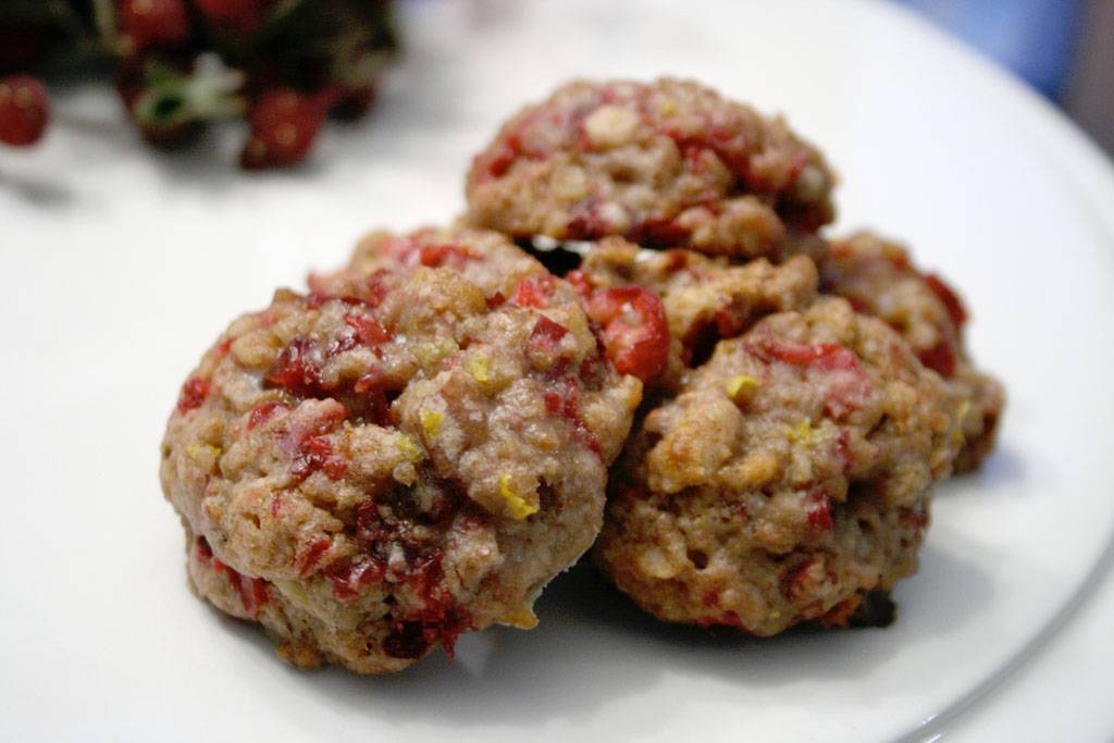 Cranberry-Lemon Iced Drops