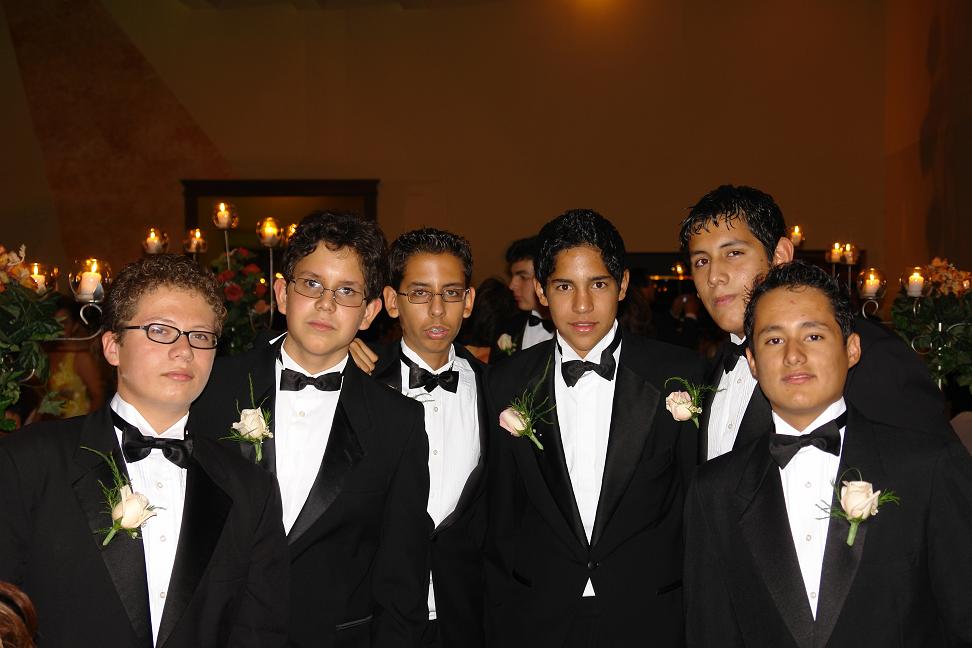 Luis  and friends 1.JPG