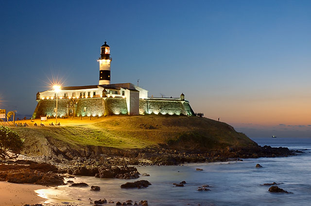 Farol da Barra no crepsculo, Salvador - Bahia