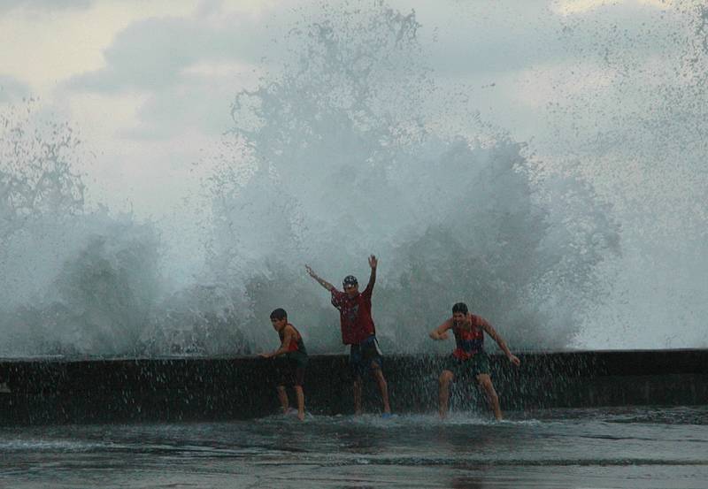 Bath in the Malecn - Havana