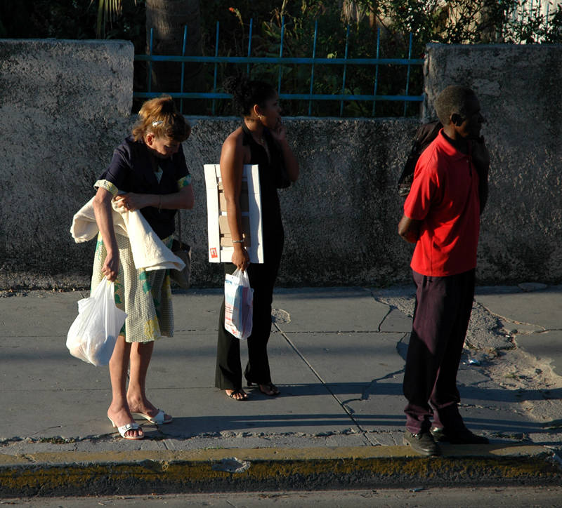 Waiting for transport - Varadero