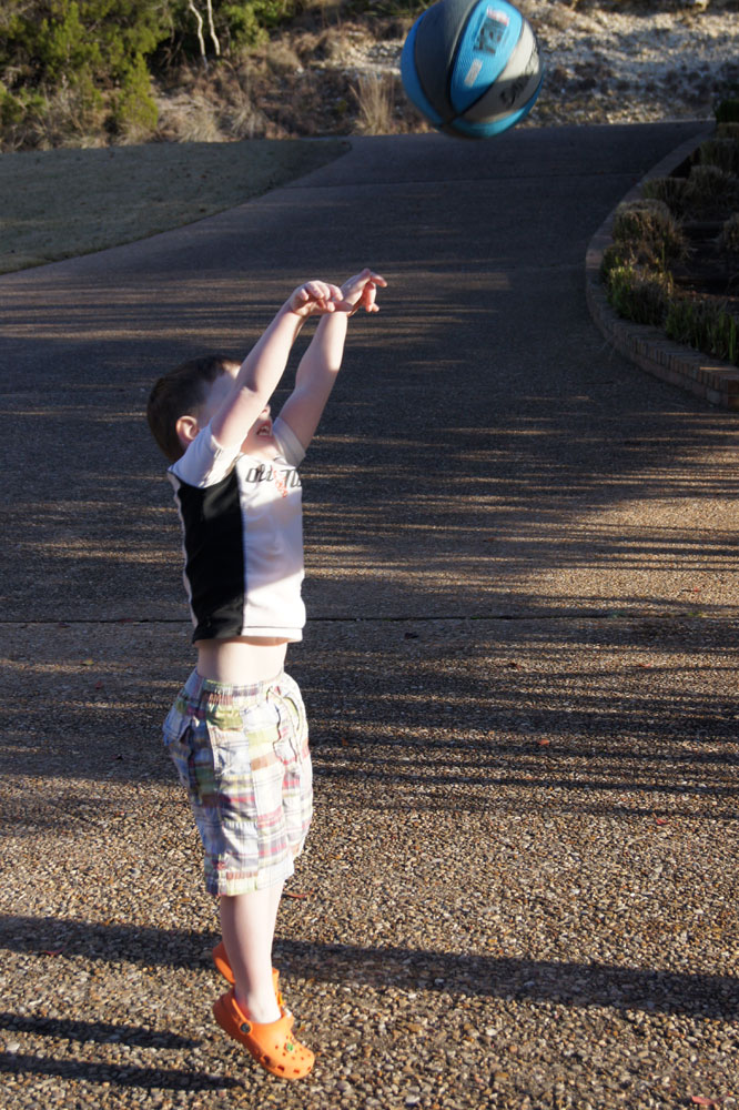 gavin_jumpshot2.jpg