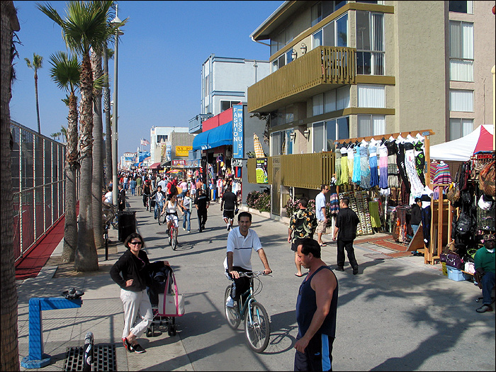 venice_walk2.jpg