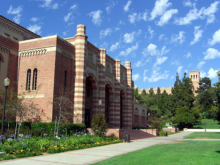 ucla_campus.jpg
