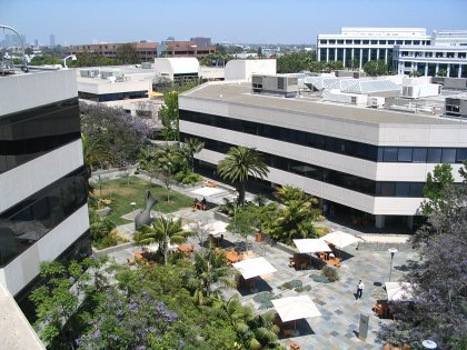new_yahoo_bldg3.jpg
