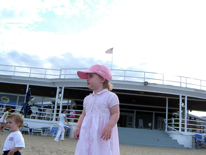 ellie_beachclub2.jpg