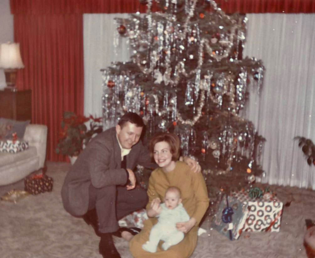 60sXmas_DadMarkMom.jpg