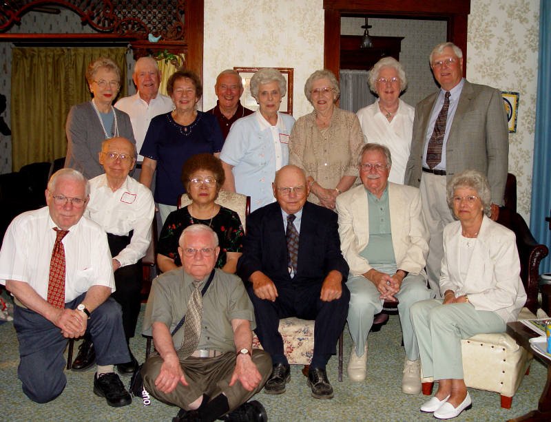 Class of 47 in 2005 .jpg