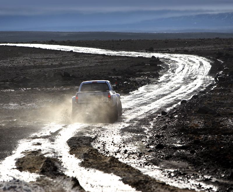 Kaldidalur - Tjaldfell - Slunkur - Langjökull - Hveravellir - Skálpanes - 17.-18. mars 2006