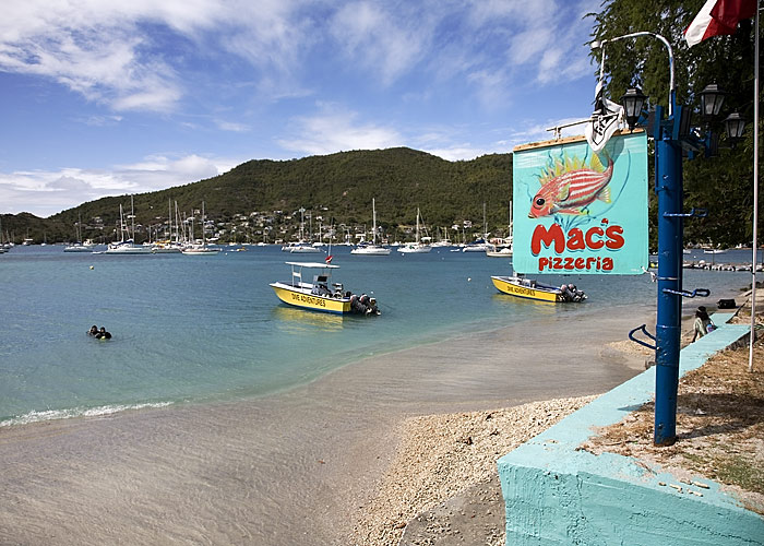 Macs for Lobster pizza
