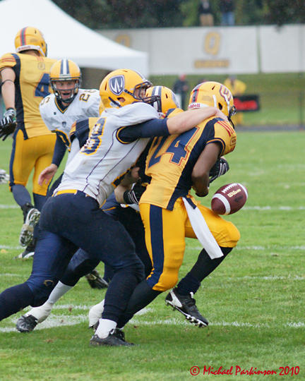 Queens vs Windsor 01941 copy.jpg