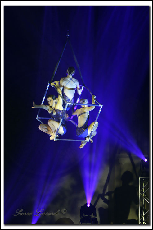 _MG_4138a   -  JULIE LAVERGNE, GENEVIVE BRUB et MARIE-PIER MAURICE - TRIO CUBE ARIEN  /  TRIO AERIAL CUBE