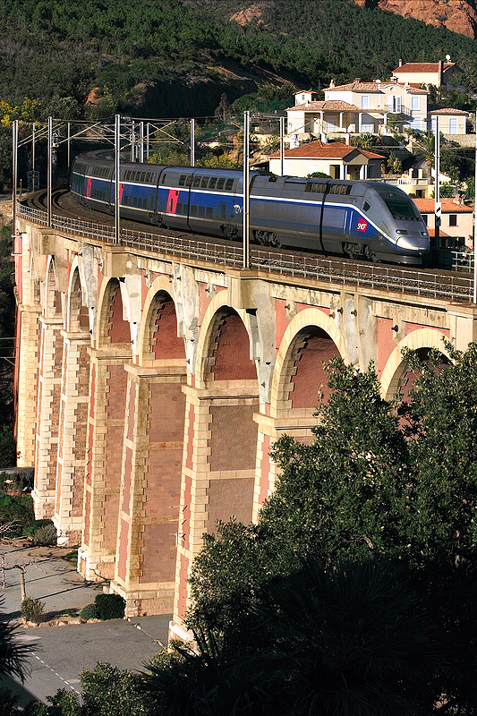 A TGV Duplex on the Anthor bridge, between Cannes and St-Raphal.