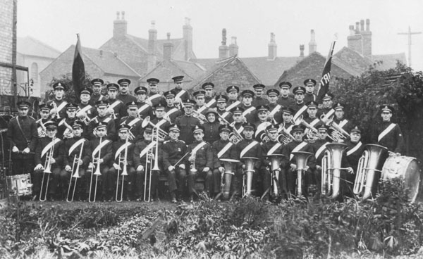 1932 - Burton Citadel Band (Bandmaster Charlie Teat) outside Brook Street