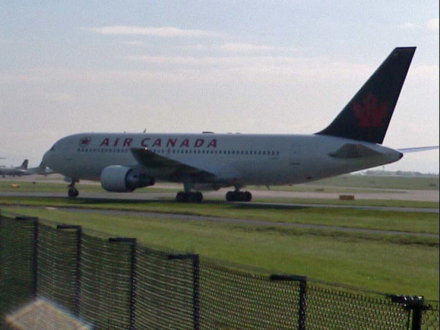 Air Canada (C-GCSP) Boeing 767 @ Manchester