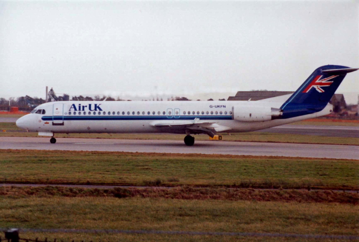 KLM UK (G-UKFN) Fokker 100 @ Manchester
