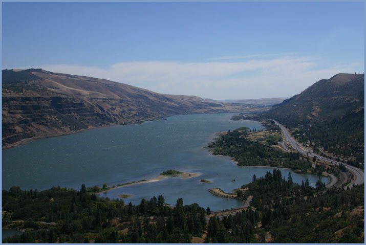 Rowena Crest