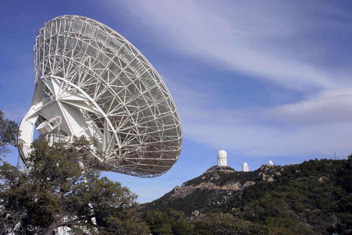 The Very Long Baseline Array