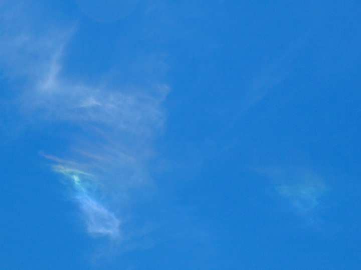 Rainbow clouds (circumhorizontal arc) up close